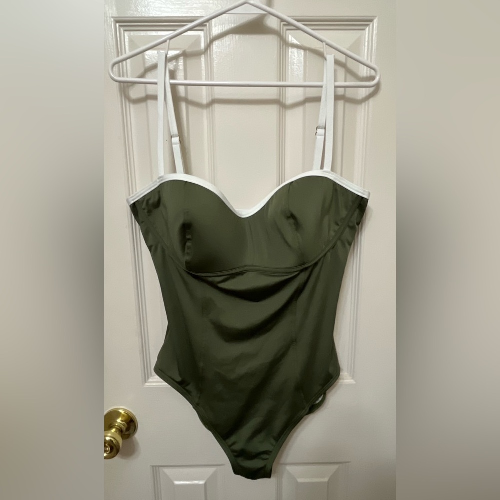 EUC—LOFT Beach Women’s Olive Green and White Swimsuit, Size M